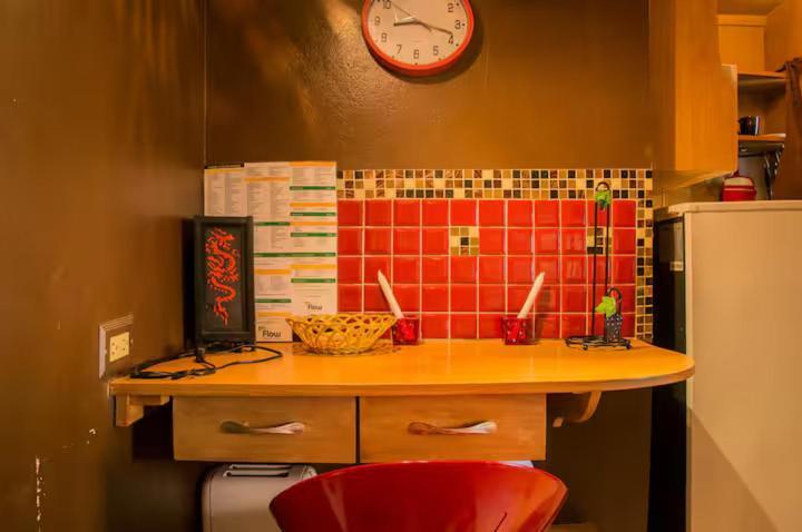 One32 Guesthouse Bejeweled Kingston Ngoại thất bức ảnh